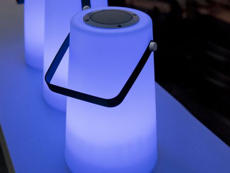 NOMADA 30 PLAY LIGHT & MUSIC von Newgarden | Outdoor-Lampe mit Bluetooth Lautsprecher