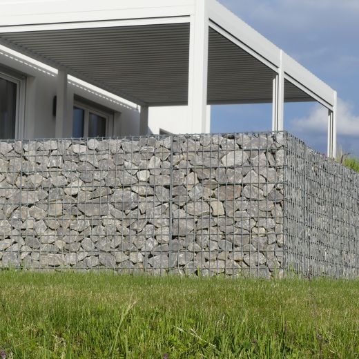 Gabionen 50x100cm als Stützmauer zur Abfangung von der Terrasse