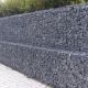 Gabionenmauer 2m als Stützmauer zur Straße an Grundstücksgrenze